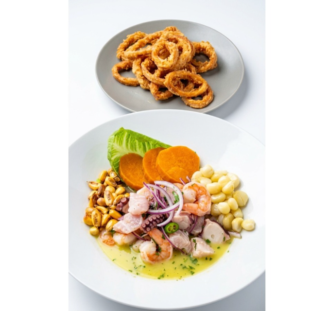 Ceviche Mixto Peruano.
